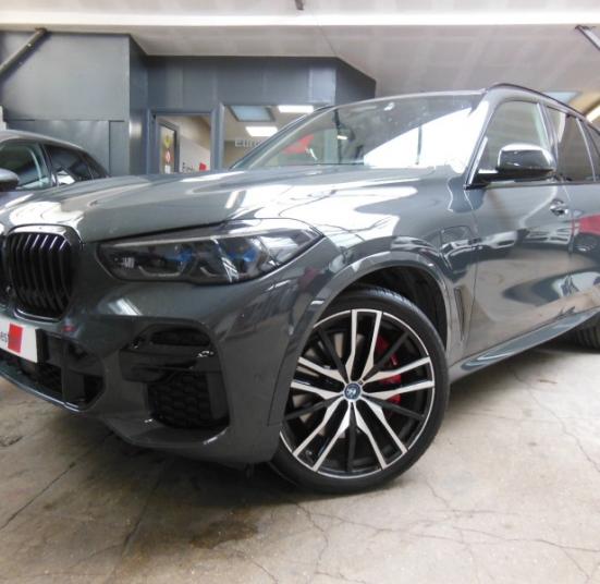 BMW X5 XDRIVE45E 394CH HYBRIDE 17CV M SPORT BVA8 (G05)